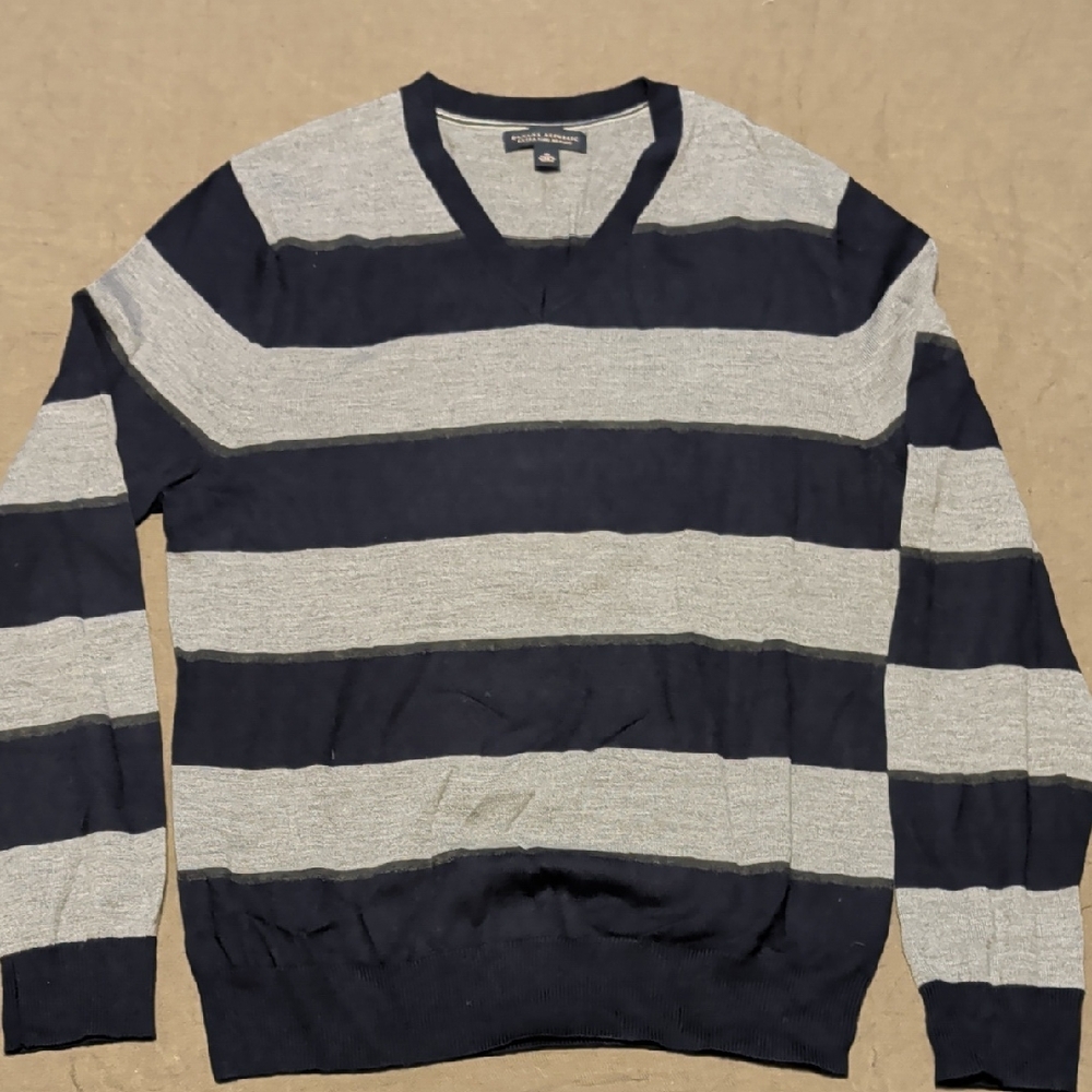 Banana Republic Men's V-Neck Sweater - Black and Gray Stripes